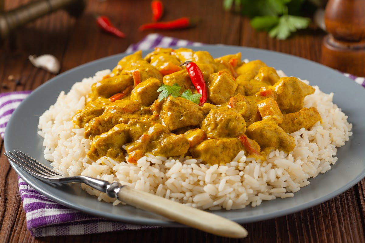 Mild chicken curry with rice