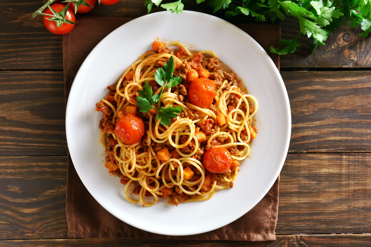 Vegetable and beef spaghetti