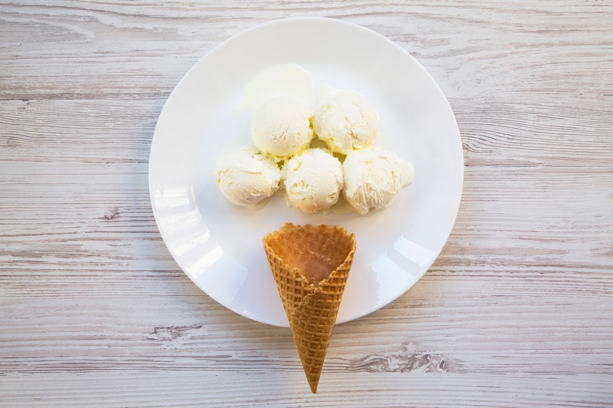 No-churn vanilla ice cream